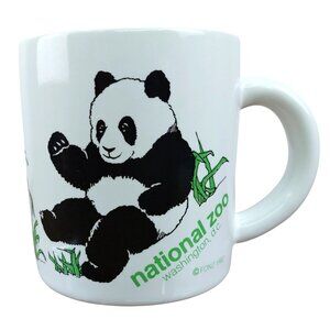 National Zoo Washington D.C. 1982 Panda Mug Ceramic White & Black Vintage